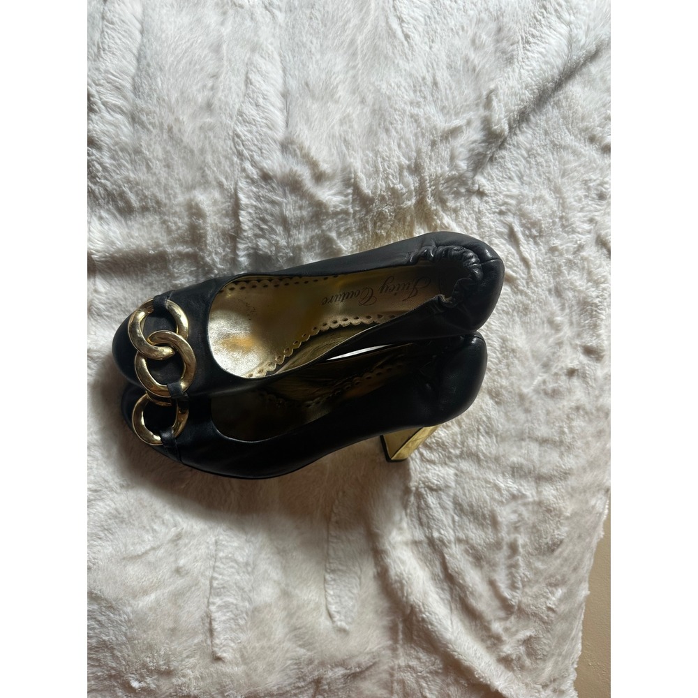 Juicy Couture Black Leather Gold Block Heel Chain Link Peep Toe Pumps Size 10M